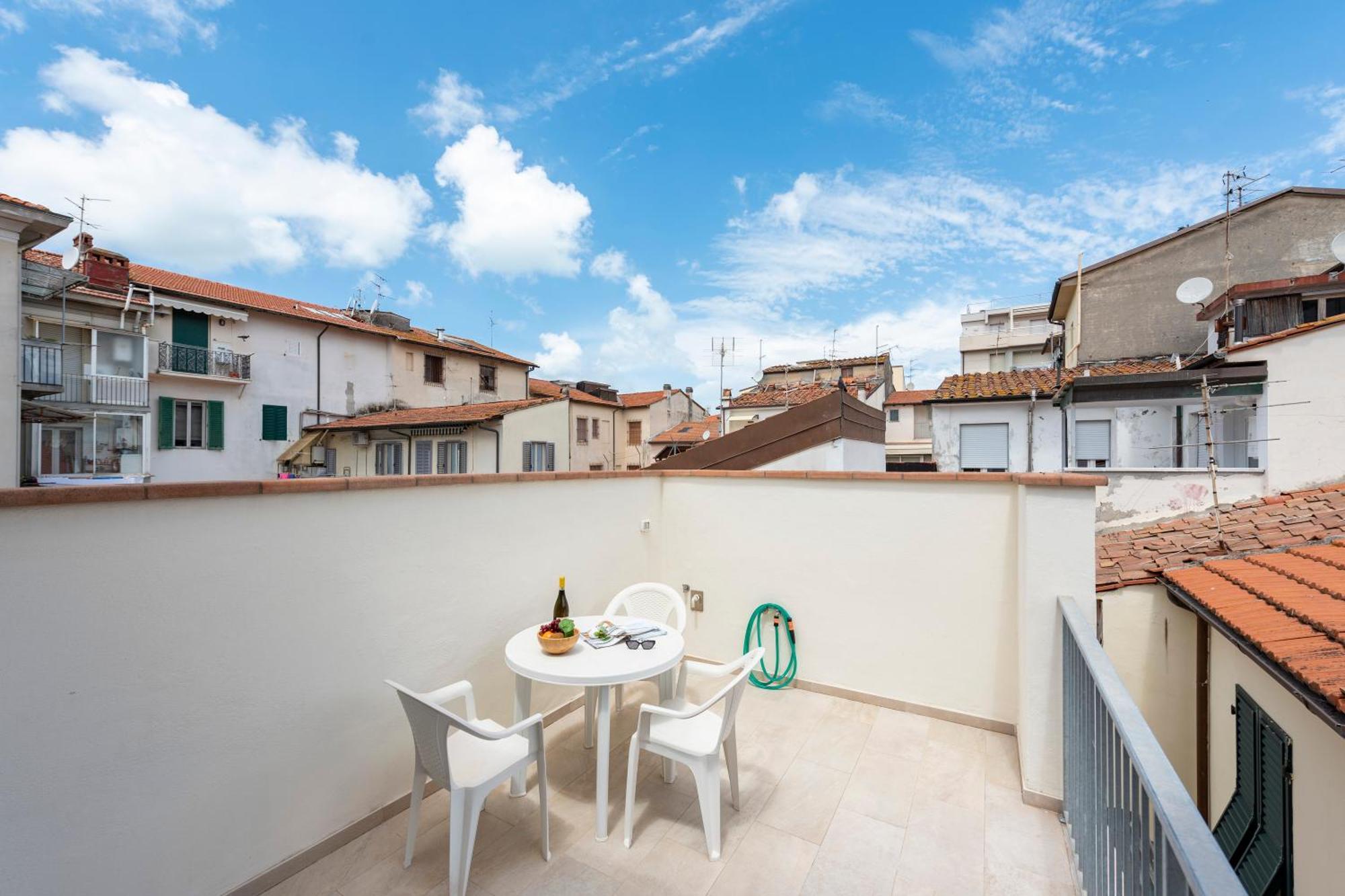 Suite Ondina Viareggio Apartments Экстерьер фото